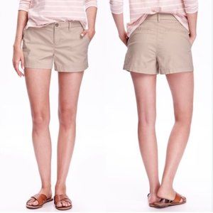 Old Navy Khaki Everyday Short Size 2